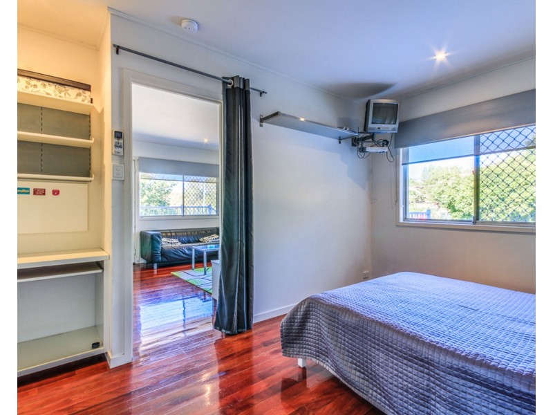 3/18 Walter Avenue, East Brisbane QLD 4169