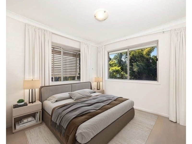 18 Vortigern Street, Carindale QLD 4152