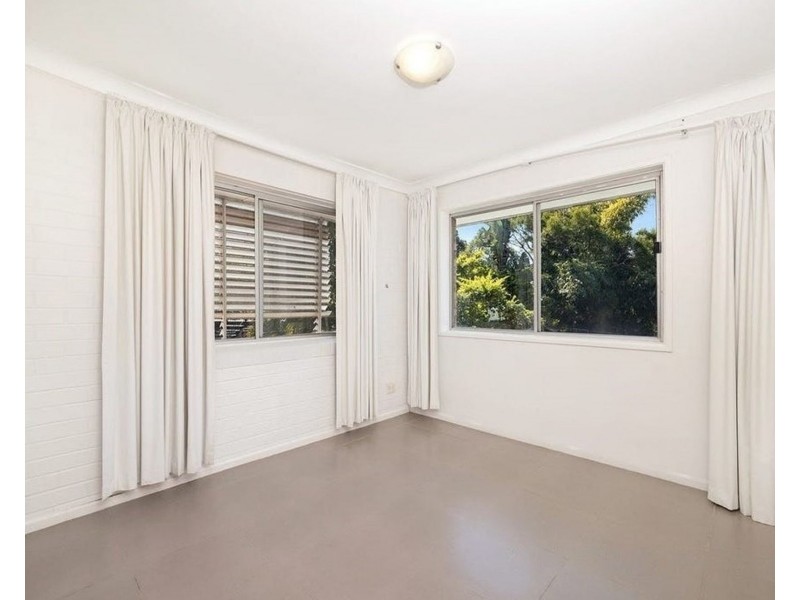 18 Vortigern Street, Carindale QLD 4152