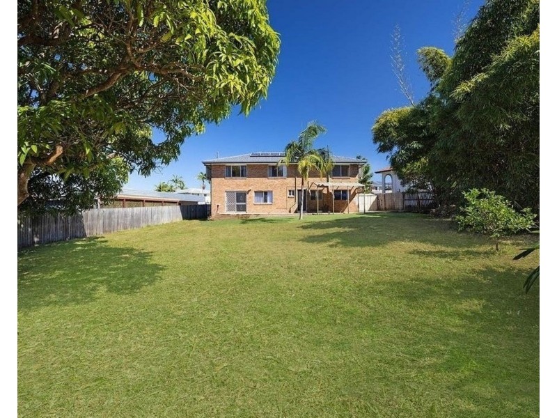 18 Vortigern Street, Carindale QLD 4152