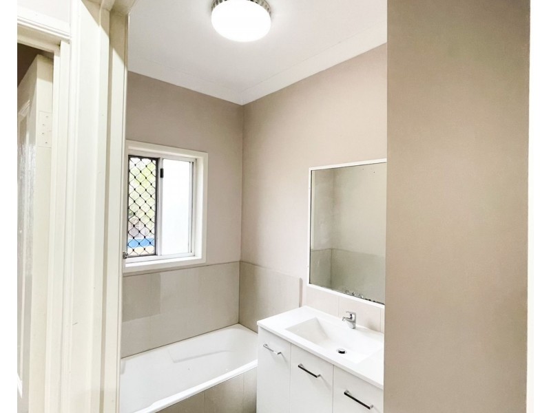 132A Chester Road, Annerley QLD 4103