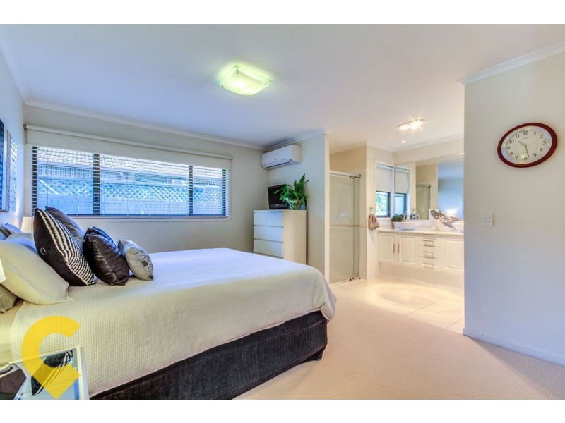 15 Panama Street, Wishart QLD 4122