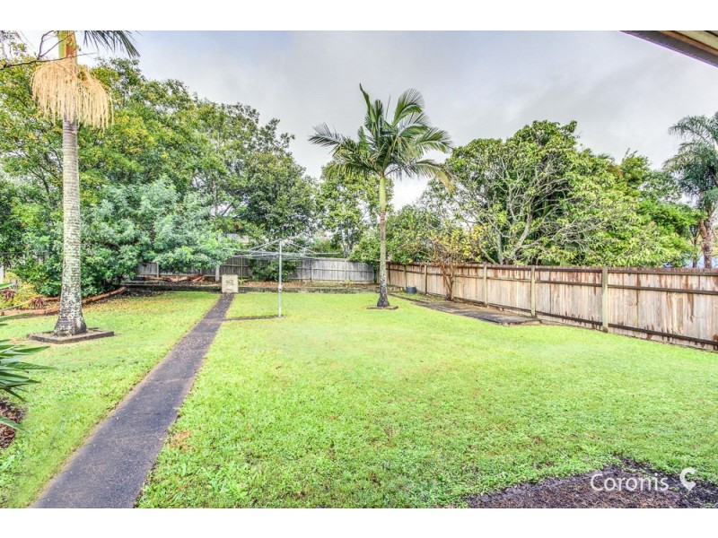 11 Duke Street, Cannon Hill QLD 4170