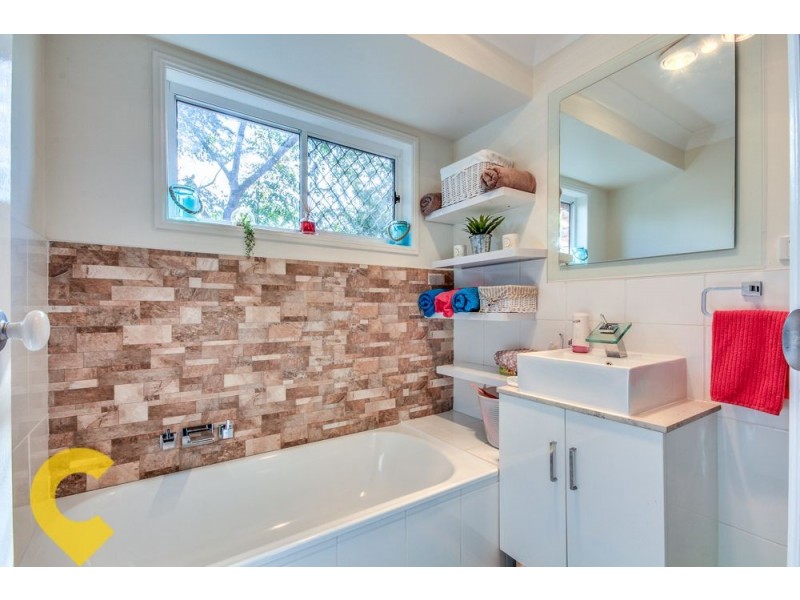 94 Sycamore Parade, Victoria Point QLD 4165
