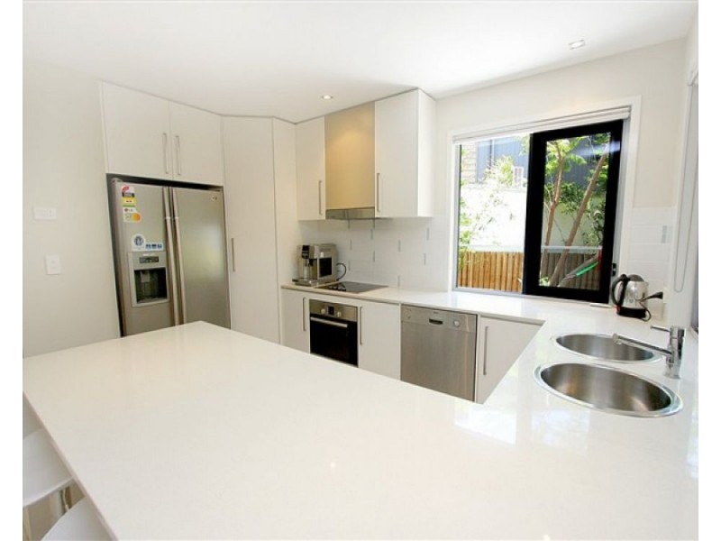 33 Jersey Street, Morningside QLD 4170