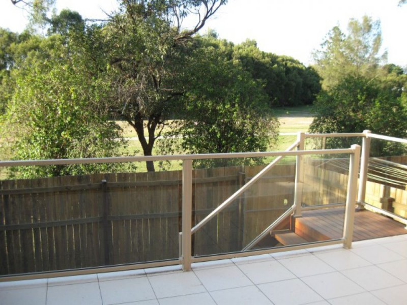 2/22 Jellicoe Street, Coorparoo QLD 4151