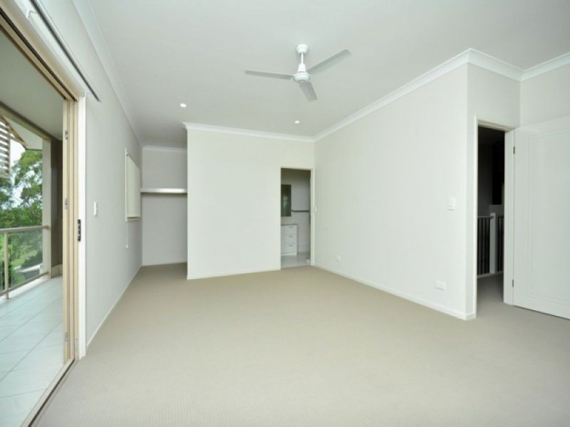 2/22 Jellicoe Street, Coorparoo QLD 4151