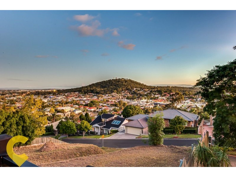 15 Panorama Place, Mount Ommaney QLD 4074