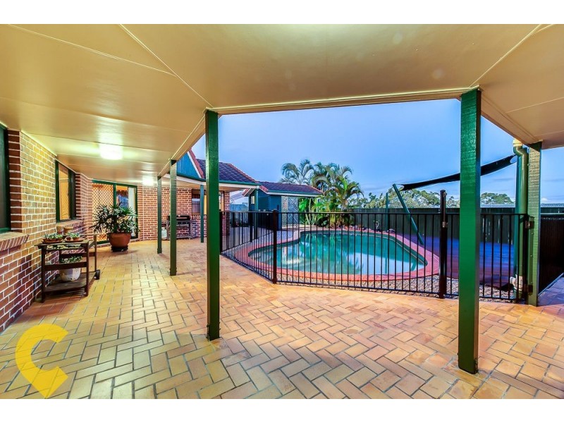 15 Panorama Place, Mount Ommaney QLD 4074
