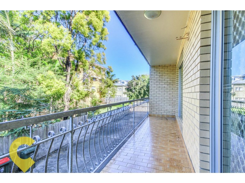 2/79 Jellicoe Street, Coorparoo QLD 4151