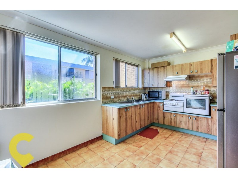 2/79 Jellicoe Street, Coorparoo QLD 4151