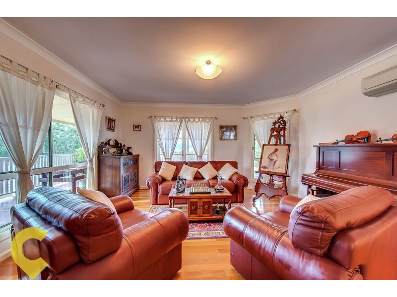 10 Golf Club Lane, Loch Lomond QLD 4370