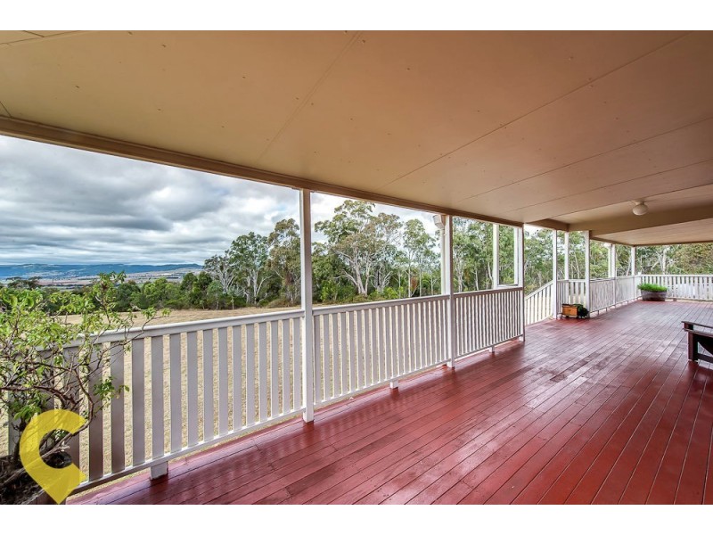 10 Golf Club Lane, Loch Lomond QLD 4370