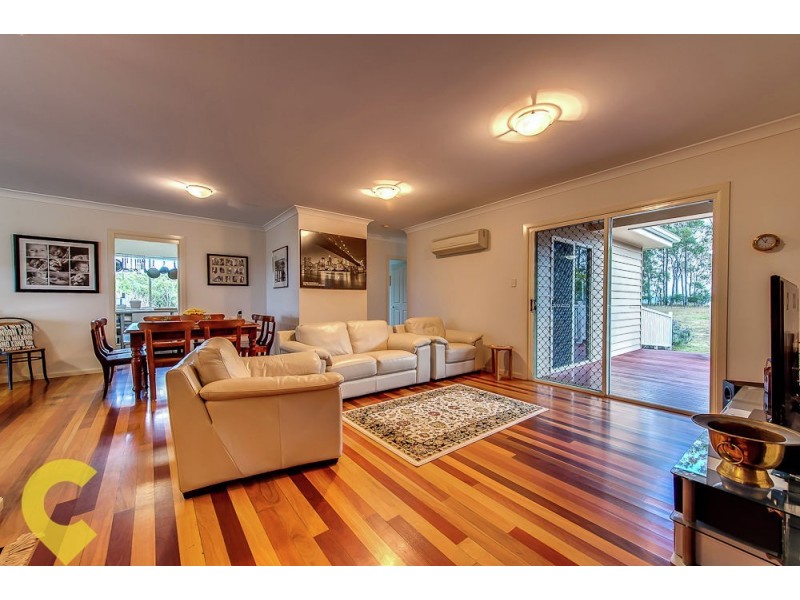 10 Golf Club Lane, Loch Lomond QLD 4370