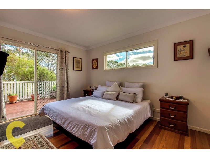 10 Golf Club Lane, Loch Lomond QLD 4370