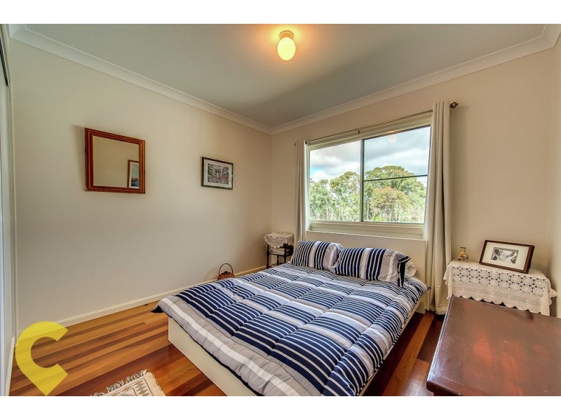 10 Golf Club Lane, Loch Lomond QLD 4370