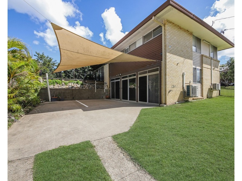 16 Omeo Street, Macgregor QLD 4109