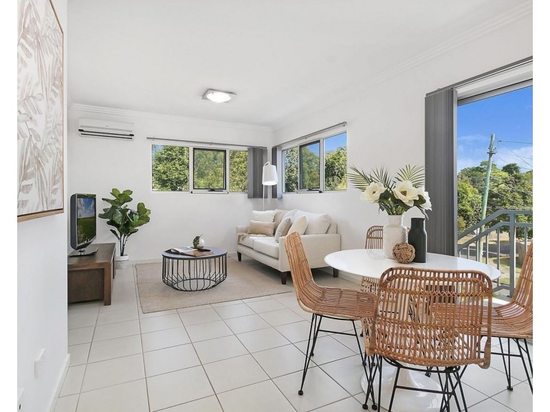 1/1 Redarc Street, Fairfield QLD 4103