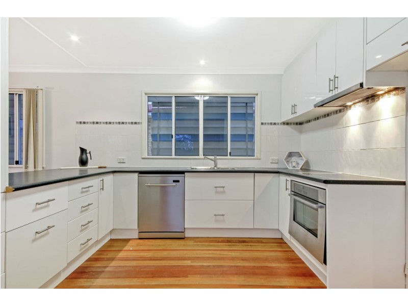 11 Morella Street, Wishart QLD 4122