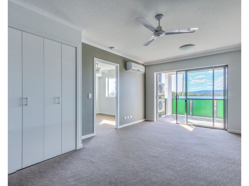 202/26 Macgroarty Street, Coopers Plains QLD 4108