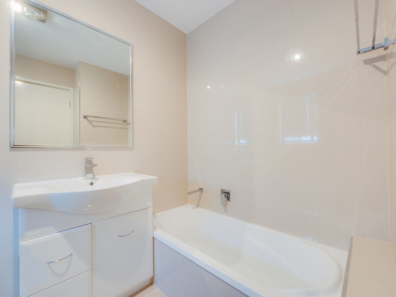 23/407 Warrigal Road, Eight Mile Plains QLD 4113