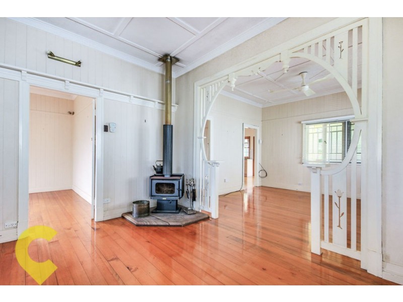 4 Nellie Street, Camp Hill QLD 4152