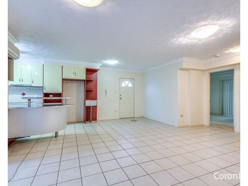 1/3 Shottery Street, Yeronga QLD 4104