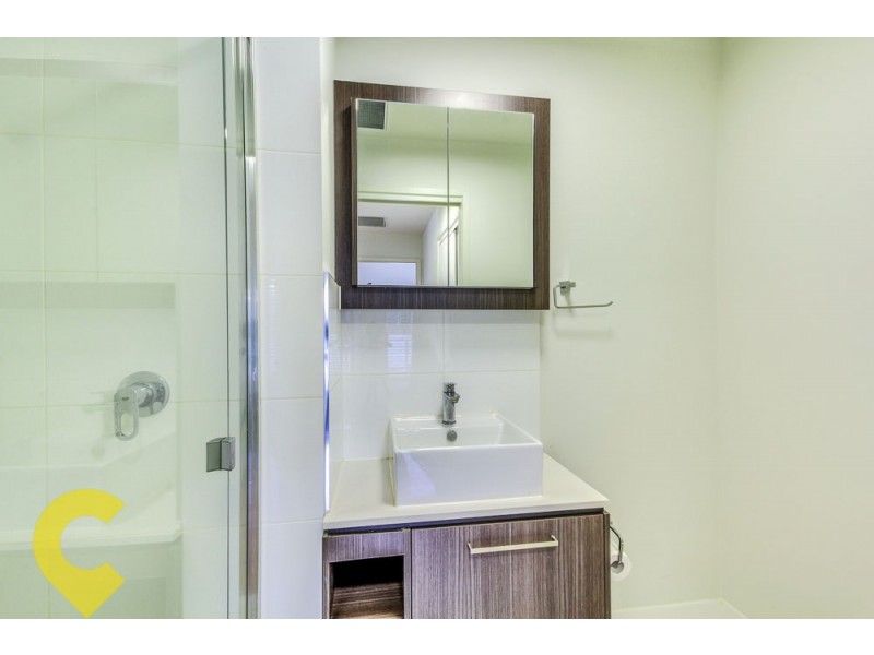 9/12 Barramul Street, Bulimba QLD 4171