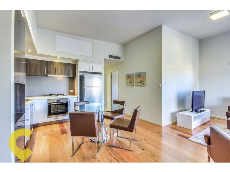 9/12 Barramul Street, Bulimba QLD 4171