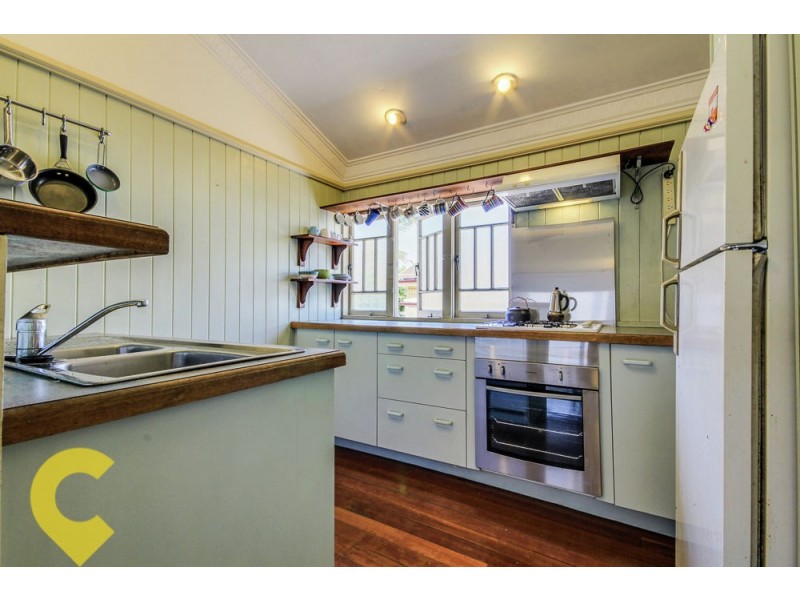 334 Bennetts Rd, Norman Park QLD 4170