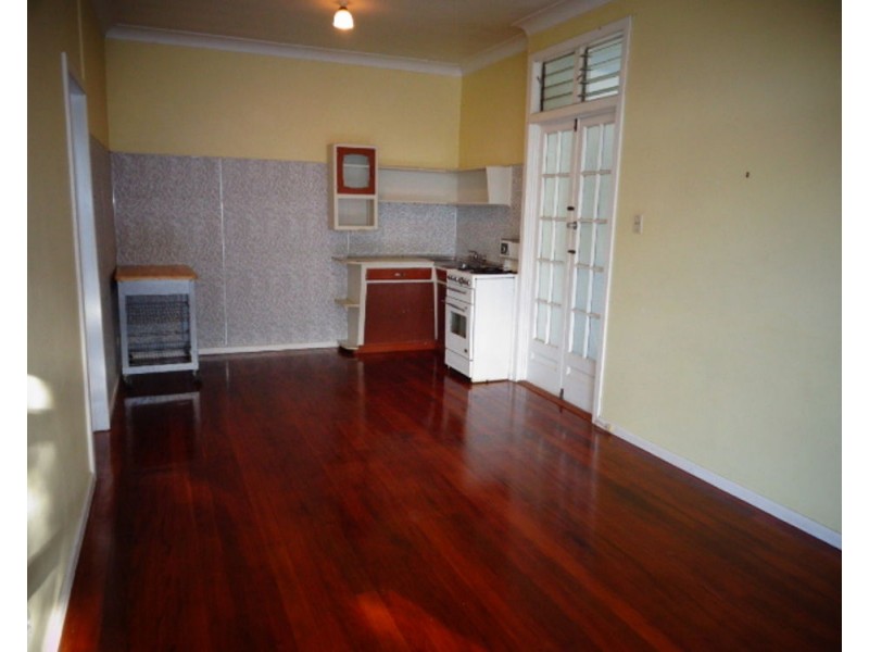 2/36 Birdwood Street, Coorparoo QLD 4151