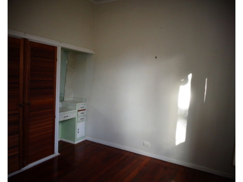 2/36 Birdwood Street, Coorparoo QLD 4151