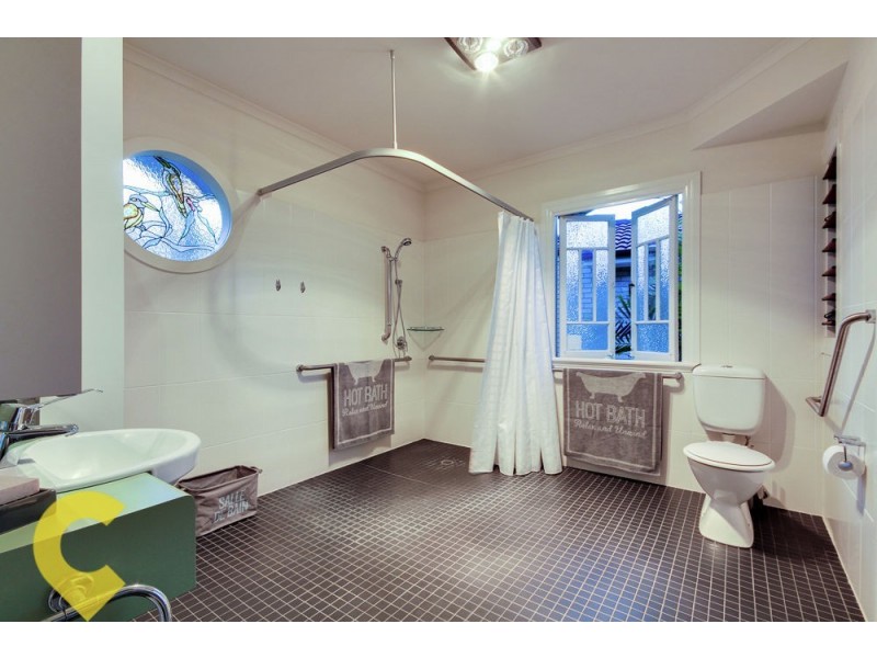 16 Monash Road, Tarragindi QLD 4121