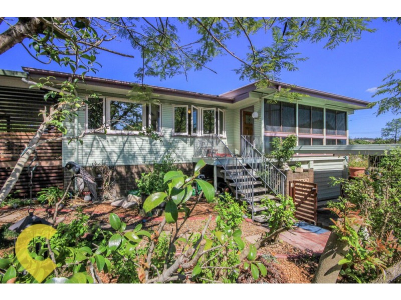 1 Handon Street, Mansfield QLD 4122