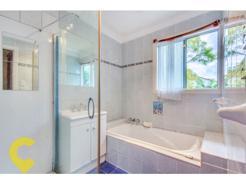 12 Stuart Street, Woodridge QLD 4114