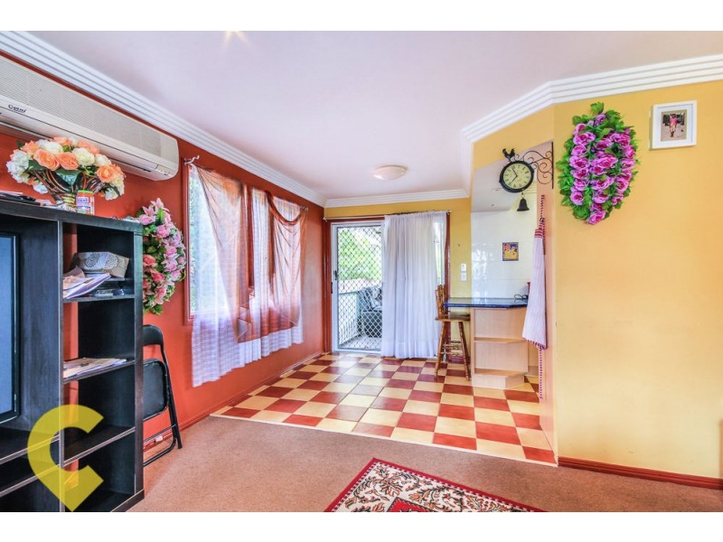 12 Stuart Street, Woodridge QLD 4114