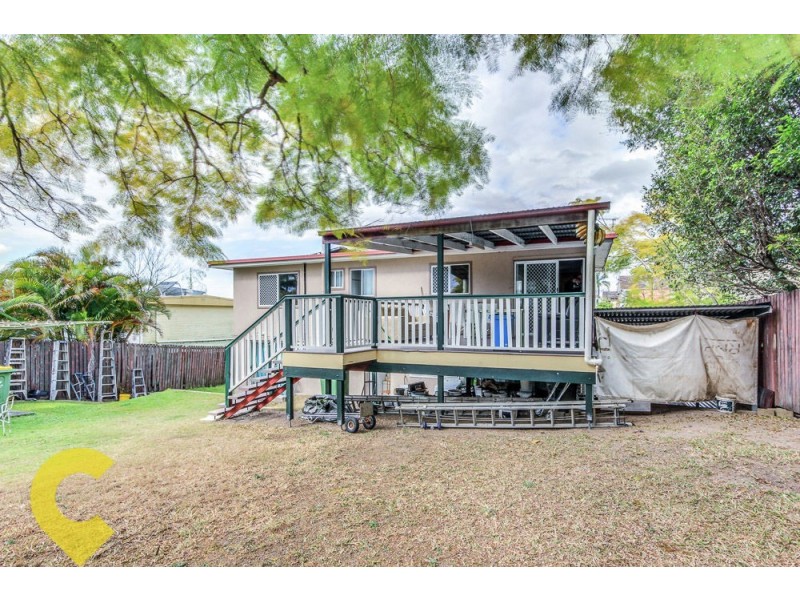 12 Stuart Street, Woodridge QLD 4114