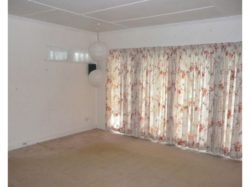 18 Hawkwood Street, Mount Gravatt East QLD 4122