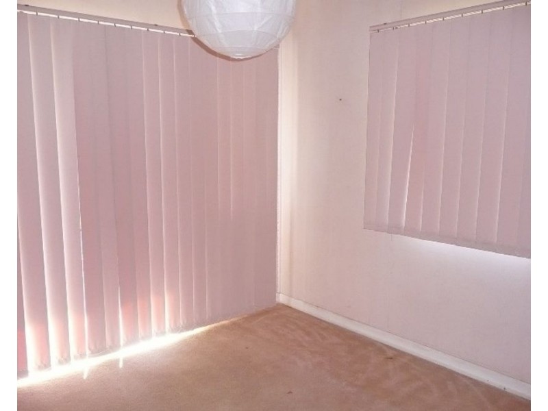 18 Hawkwood Street, Mount Gravatt East QLD 4122