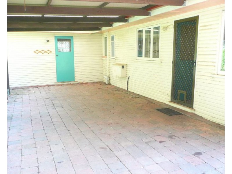 18 Hawkwood Street, Mount Gravatt East QLD 4122