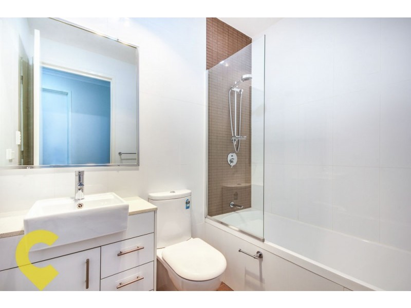 10/64 Pembroke Road, Coorparoo QLD 4151