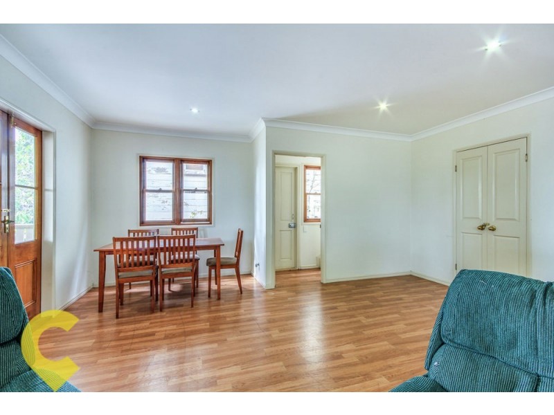 56 Qualtrough Street, Woolloongabba QLD 4102