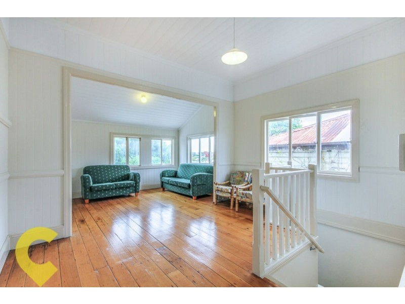 56 Qualtrough Street, Woolloongabba QLD 4102