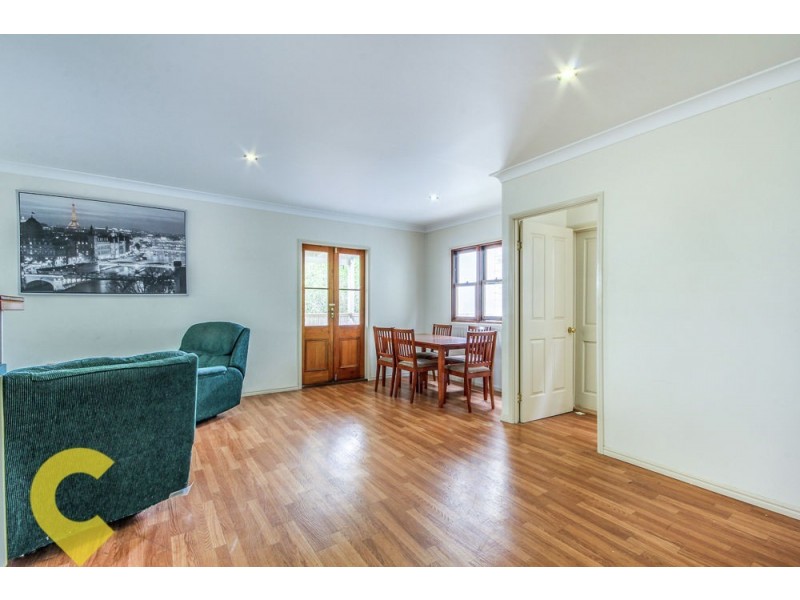 56 Qualtrough Street, Woolloongabba QLD 4102