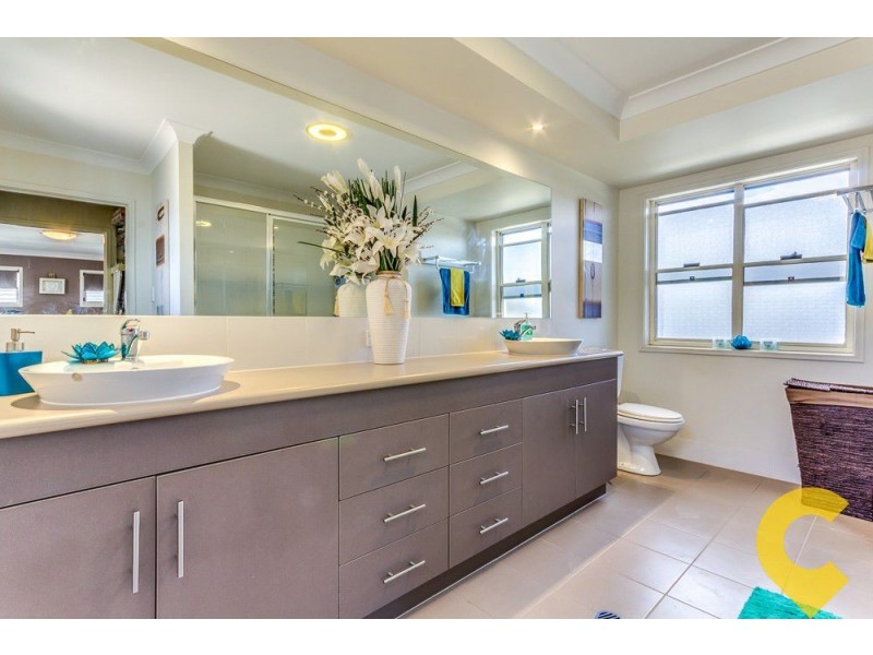 18 Collett Street, Eight Mile Plains QLD 4113