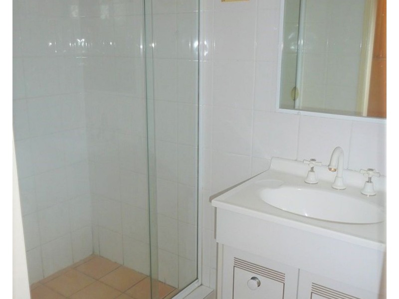 10/192 Juliette Street, Greenslopes QLD 4120