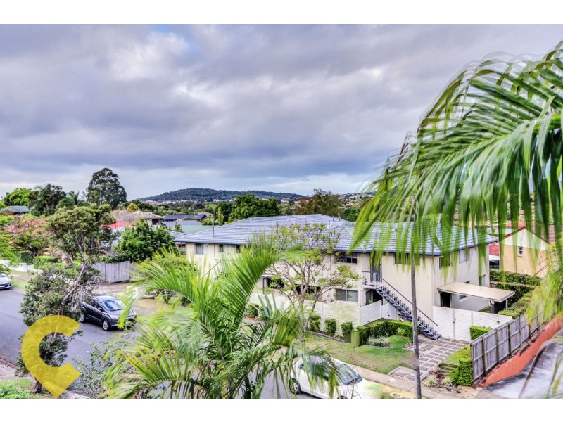 5/2 Honeysuckle Street, Mansfield QLD 4122