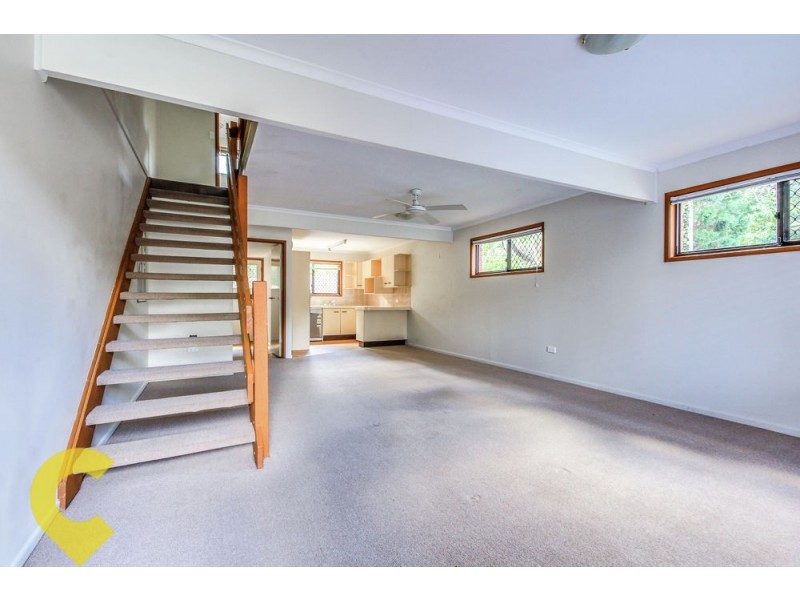 9/4 Amie Court, Springwood QLD 4127