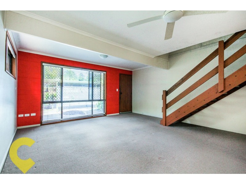 9/4 Amie Court, Springwood QLD 4127