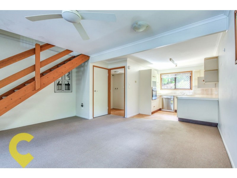 9/4 Amie Court, Springwood QLD 4127